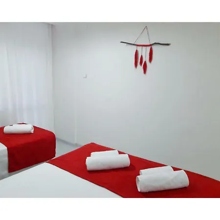 Colorful Otel *
